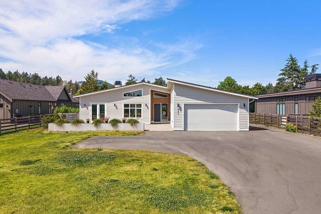 846 Birch Road, North Saanich, British Columbia