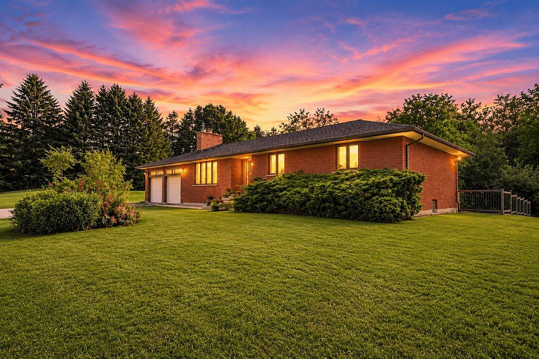 938400 Airport Road, Mulmur, Ontario