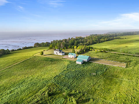 40 Reade Quarry, Wood Point