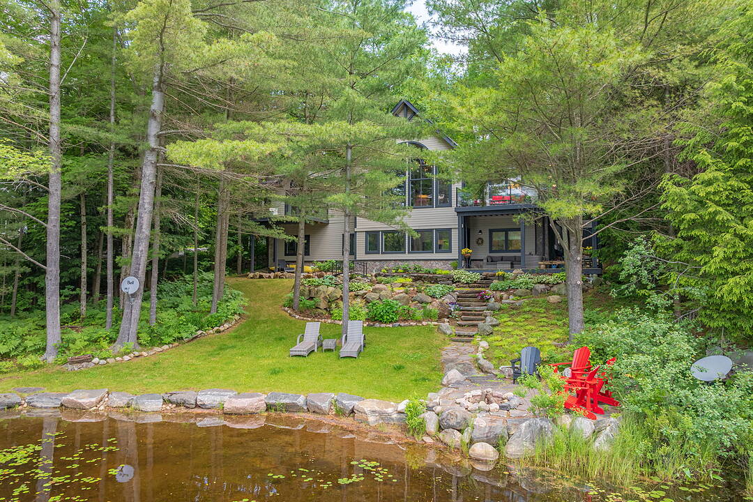 41 Estate Drive, Muskoka Lakes, Ontario