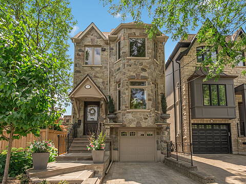 209 Douglas Ave, Toronto