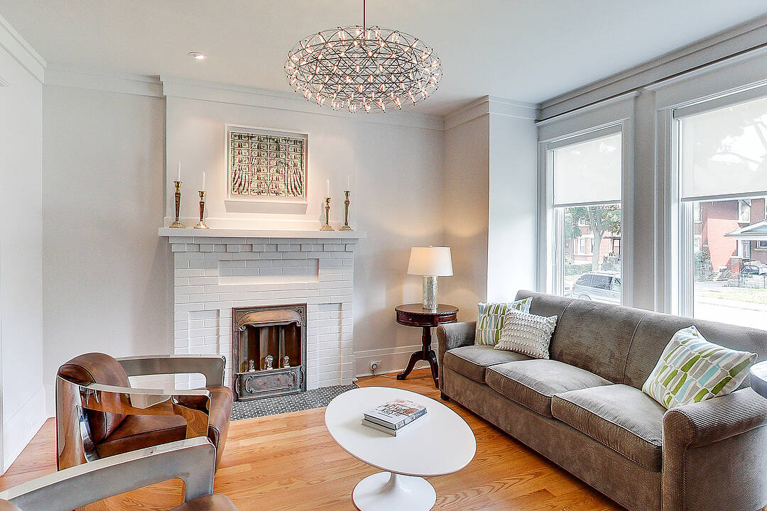 114 Westmount Ave, Toronto, Ontario