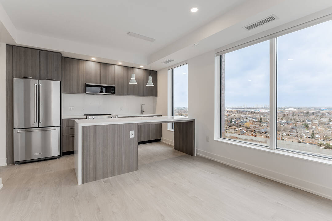 29 York Garden Way #1809, Toronto, Ontario
