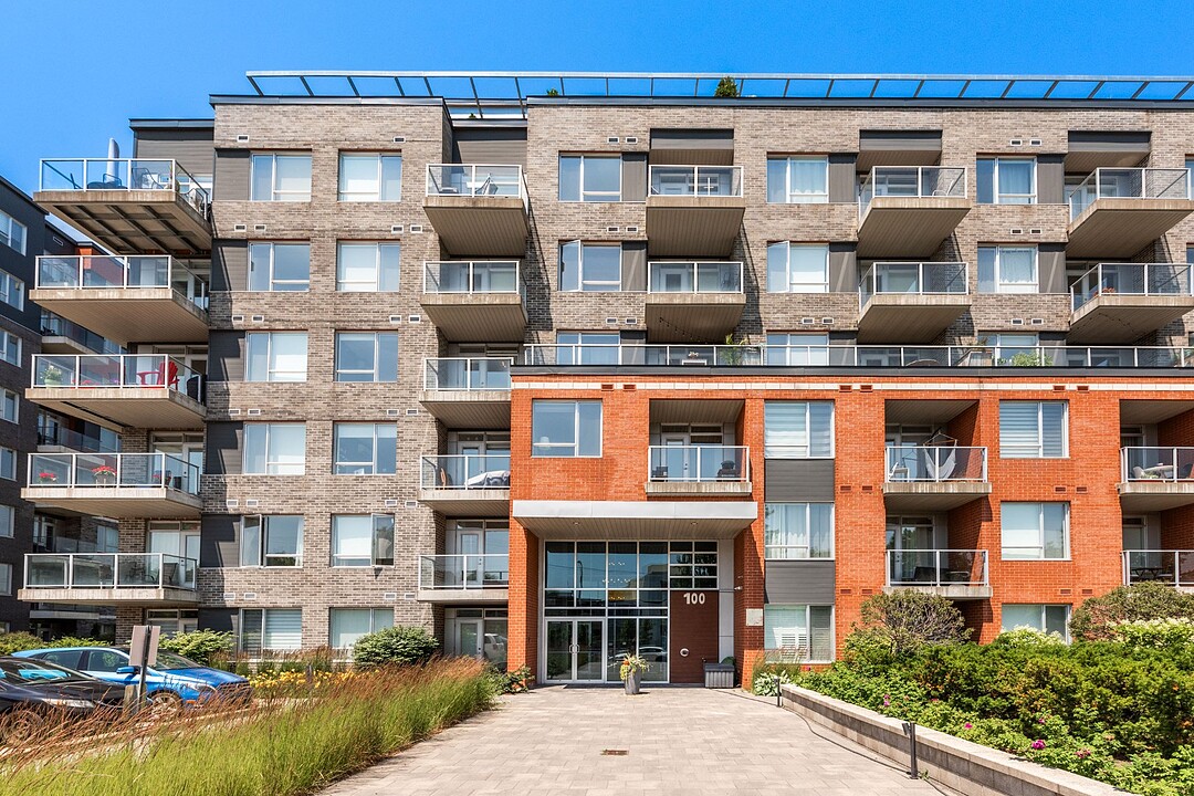 100 Rue Cartier, Apt. 401, Saint-Lambert, Québec
