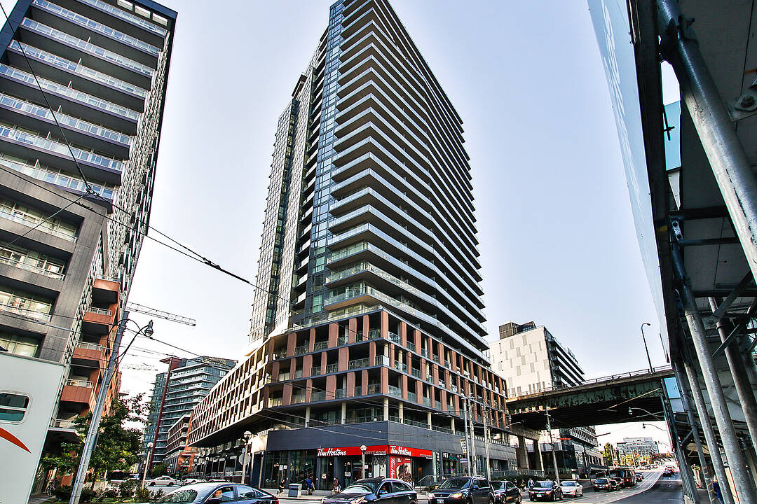 20 Bruyeres Mews #902, Toronto, Ontario