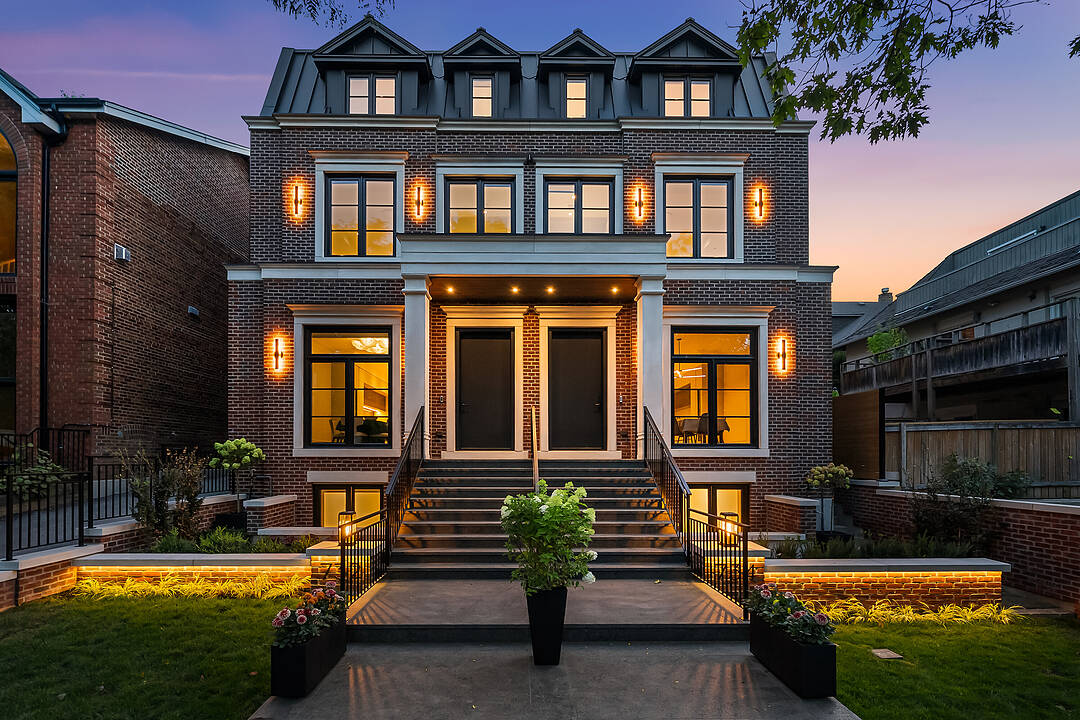 734 Avenue Rd, Toronto, Ontario