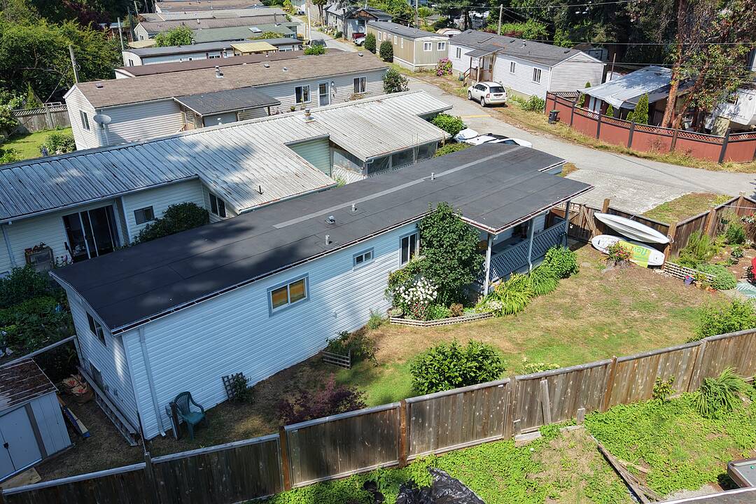 4514 Sunshine Coast Highway #1, Sechelt, British Columbia
