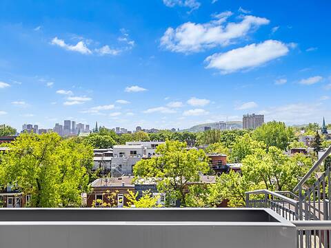 2402 Rue Florian, Apt. 401, Ville-Marie