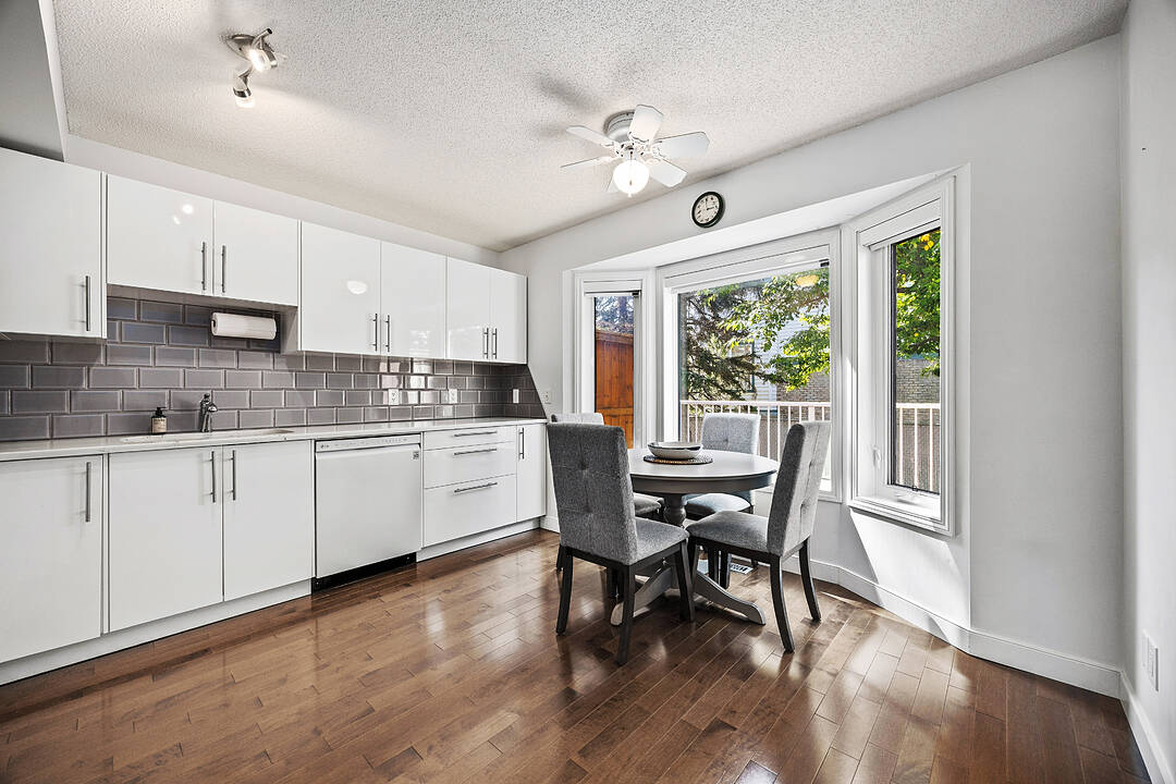 292 Cedarwood Park SW, Calgary, Alberta