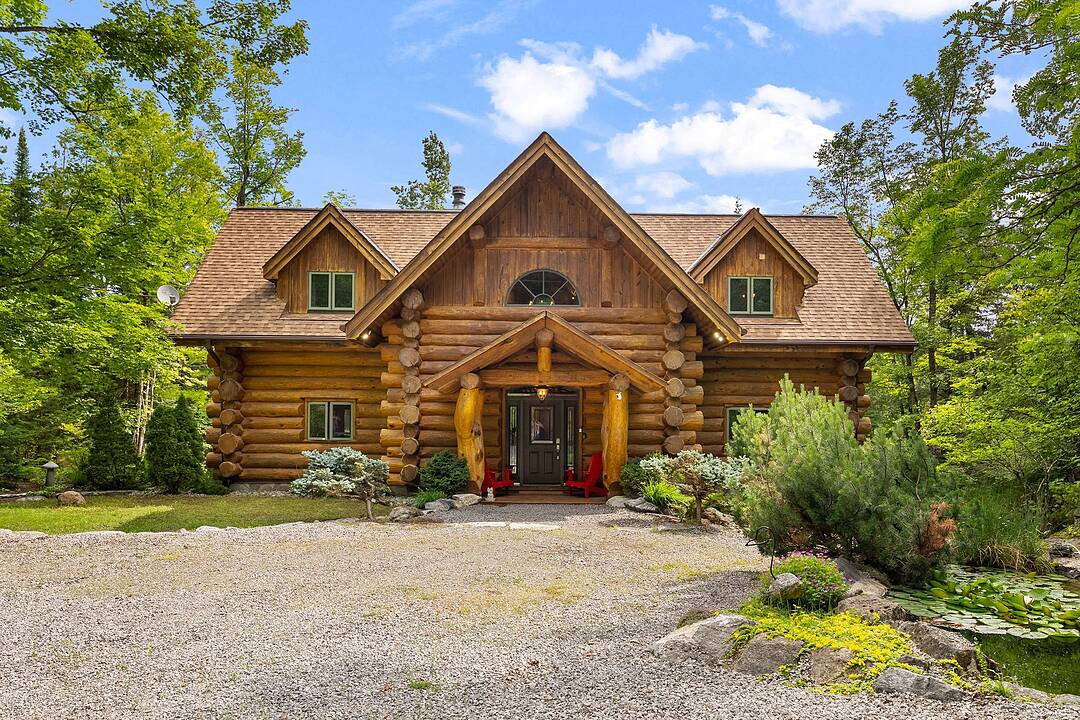 1014 Salmon Lake Rd, Trent Lakes, Ontario