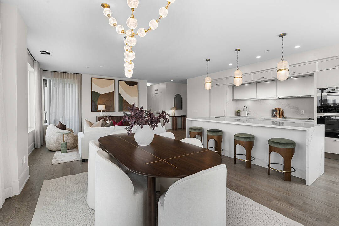 259 The Kingsway #719, Toronto, Ontario