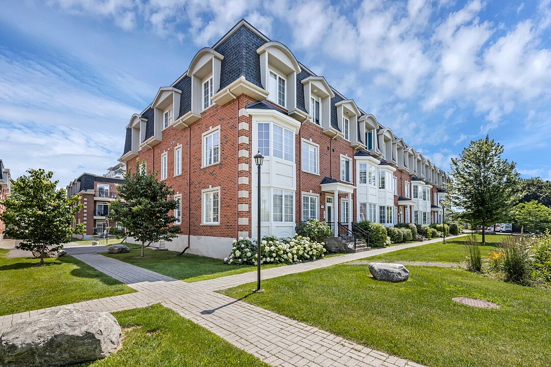 1369 Boul. Alexis-Nihon, Apt. 201, Saint-Laurent, Québec