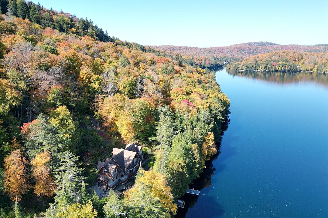 2256 Allée de la Fleur-de-Lys, Lac-Tremblant-Nord, Québec