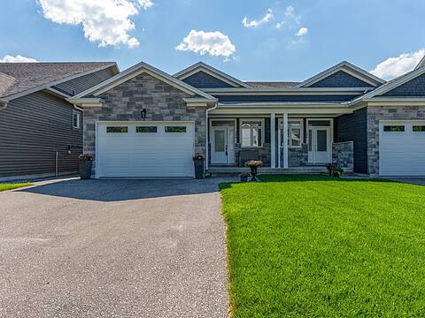 350 Cedar Street, Collingwood