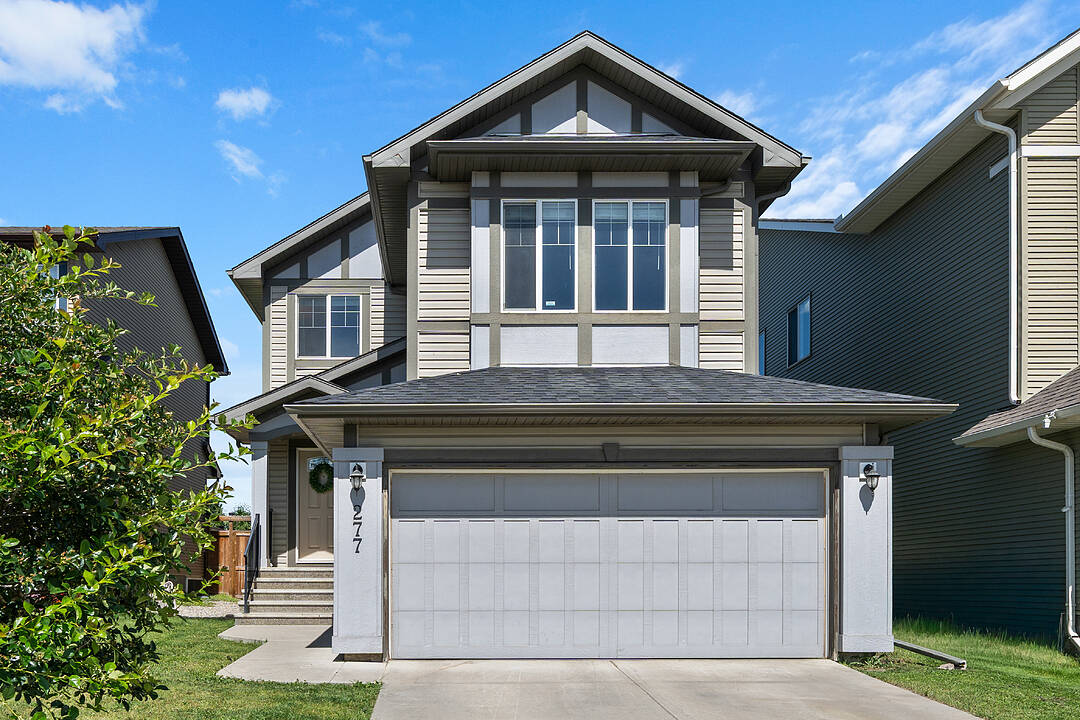 277 Brightonwoods Gardens SE, Calgary, Alberta
