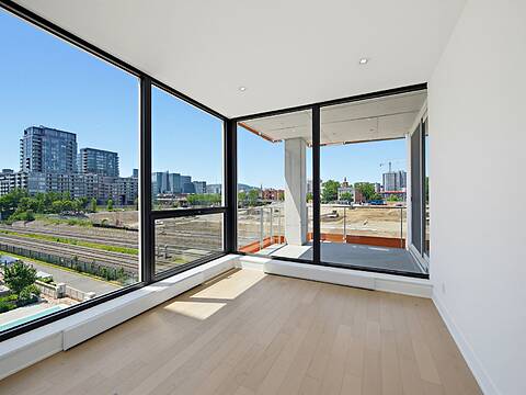 1010 Rue de la Commune E., Apt. 506, Ville-Marie