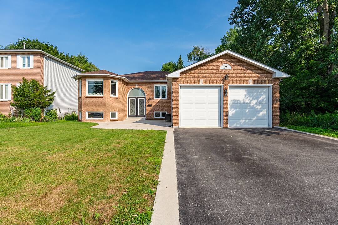53 Royal Beech Drive, Wasaga Beach, Ontario