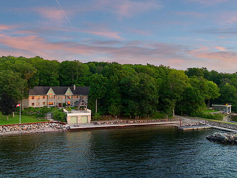 250 Gordon Drive, Penetanguishene