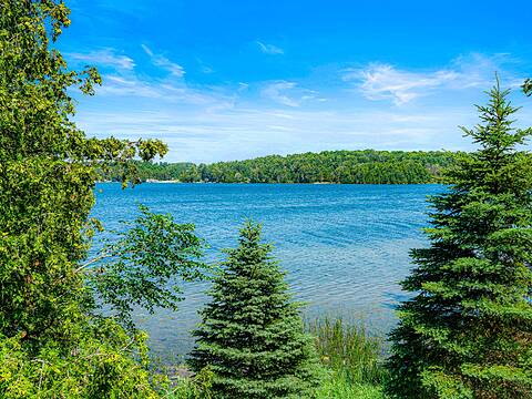 824 Buck Hollow Lane, Seeley's Bay