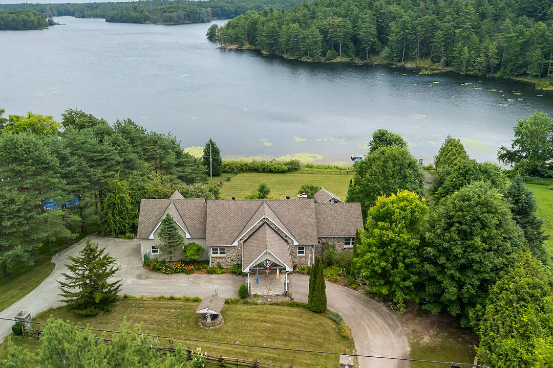 43 Temperance Lake Road, Athens, Ontario