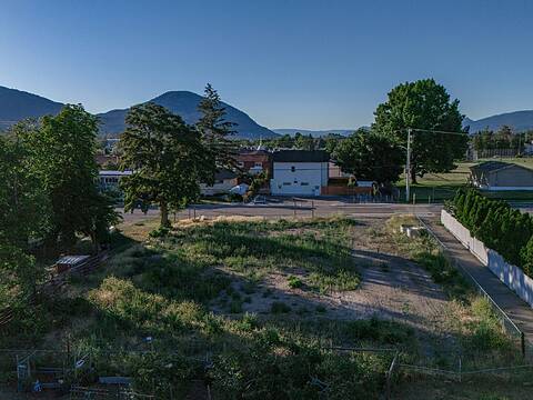 274 Kinney Avenue, Penticton