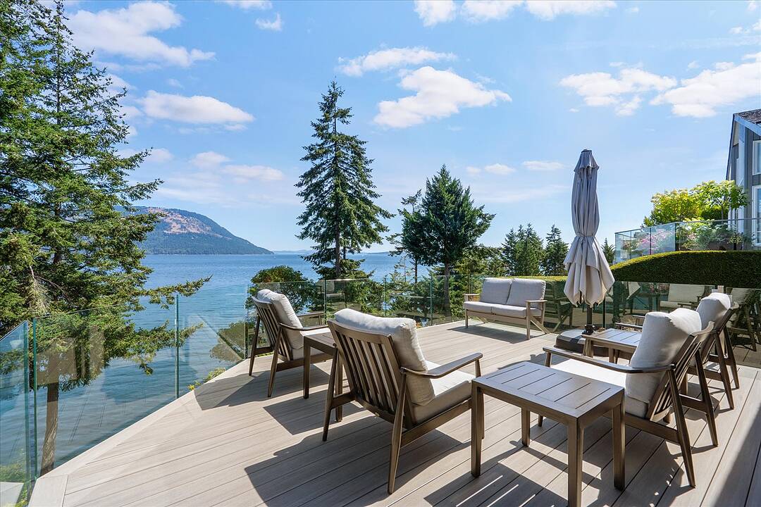209 Marine Drive, Cobble Hill, British Columbia