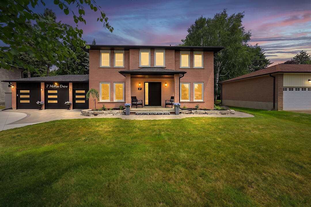 7 Mckee Dr, Caledon, Ontario