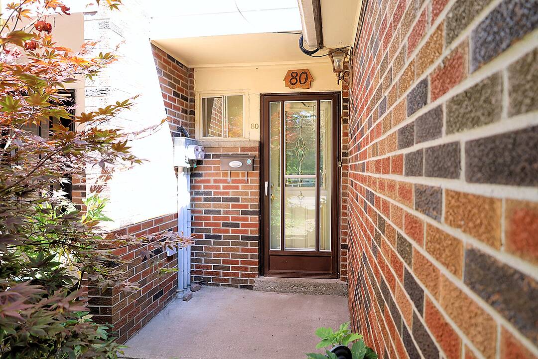 80 Halsey Ave, Toronto, Ontario