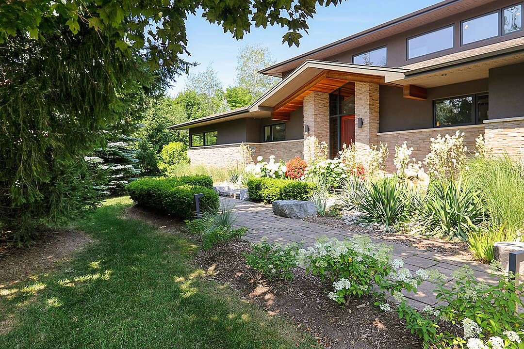 4 Holly Court, Collingwood, Ontario