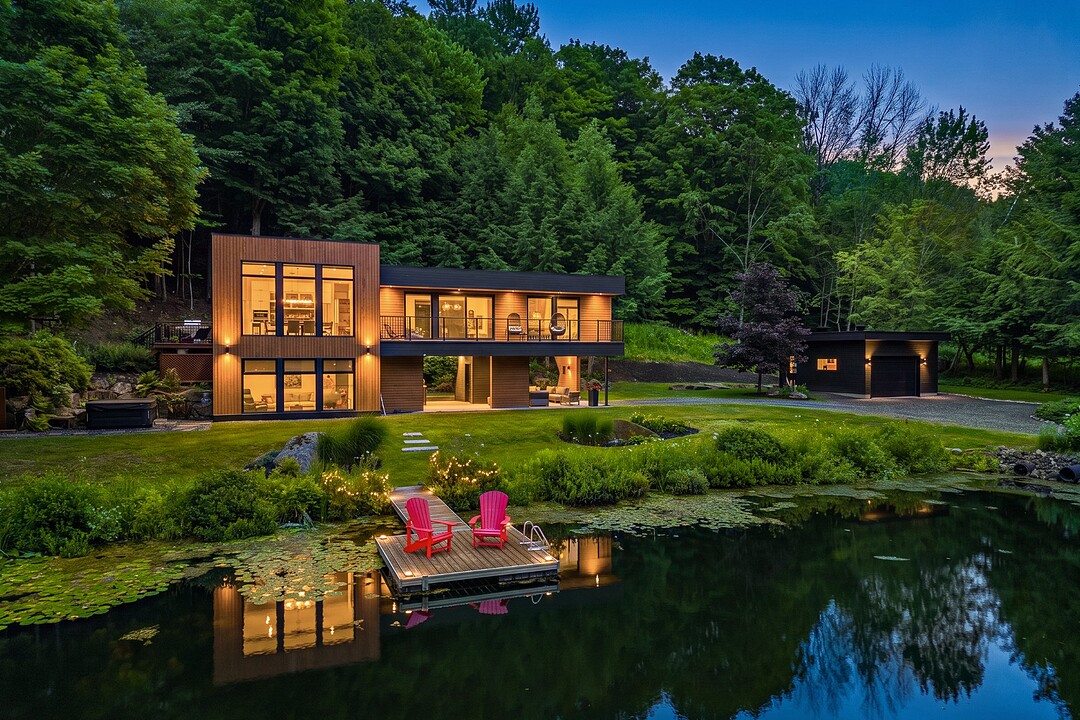 350 Ch. du Lac-Gale, Bromont, Québec