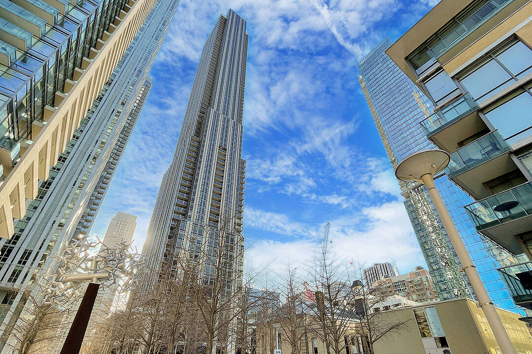 11 Yorkville Ave #2112, Toronto, Ontario
