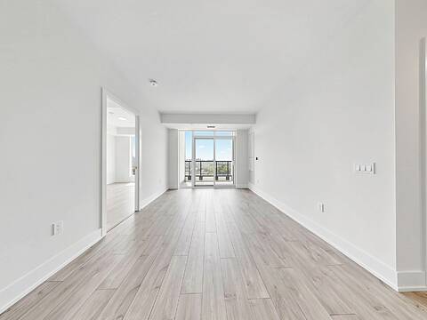 858 Dupont St #834, Toronto