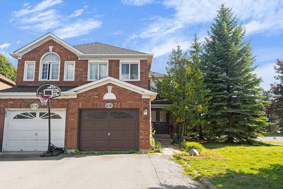 406 Pinnacle Tr, Aurora, Ontario