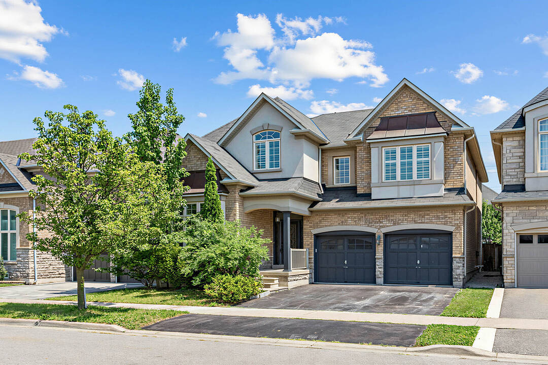 4690 Huffman Rd, Burlington, Ontario
