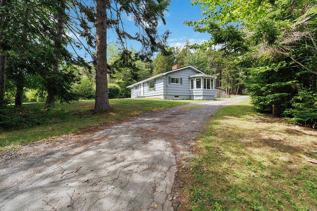 120 North Side Road, Riverport, Nova Scotia