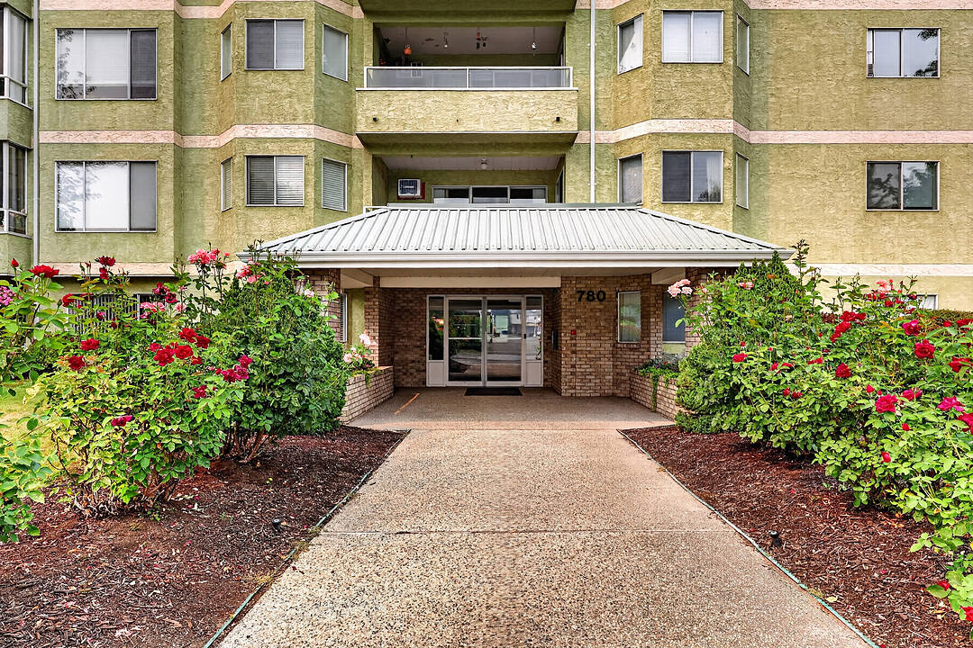 411-780 Houghton Road, Kelowna, British Columbia