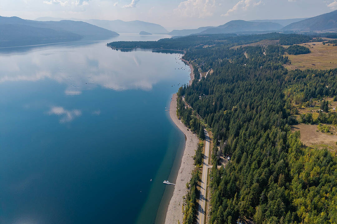 6677 Squilax-anglemont Road, Magna Bay, British Columbia