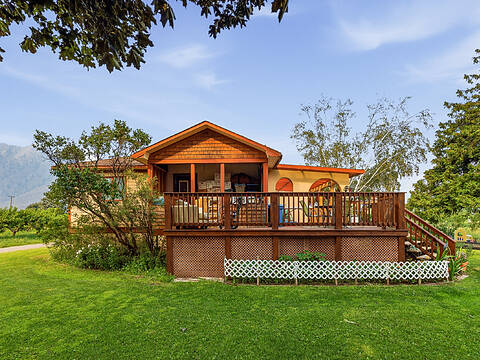 2249 Agar Road, Cawston