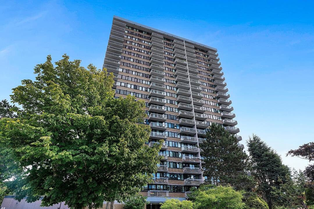 2104-647 Michigan Street, Victoria, British Columbia