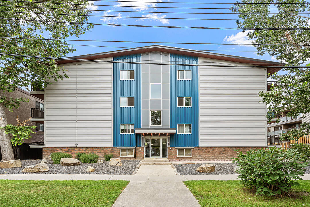 626 2 Avenue NE #201, Calgary, Alberta