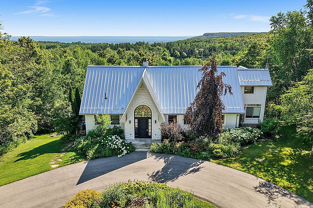 589374 19 Grey Rd, Blue Mountains, Ontario