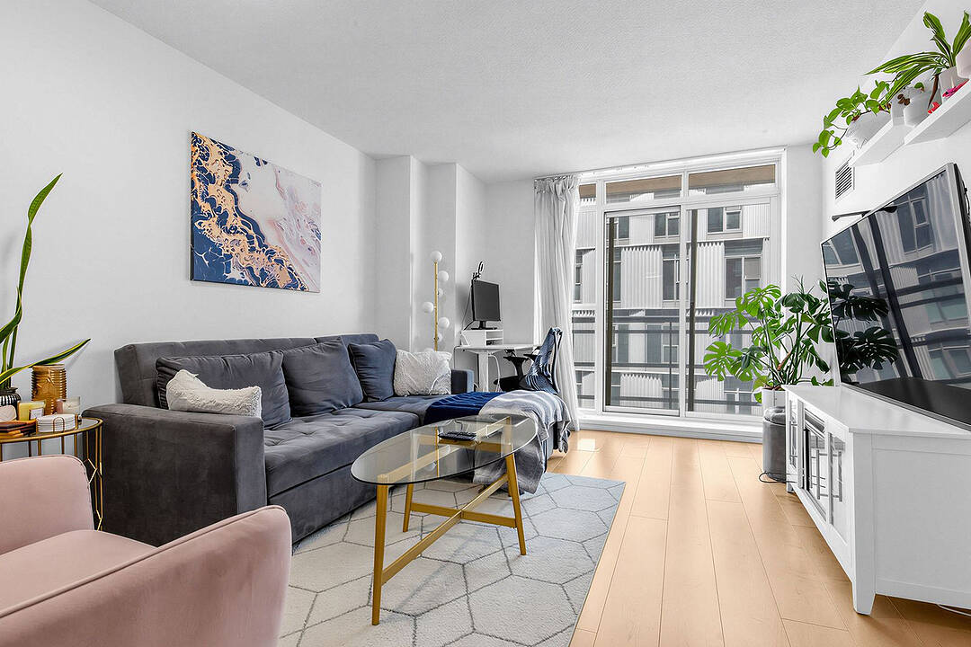 80 Mill St #613, Toronto, Ontario