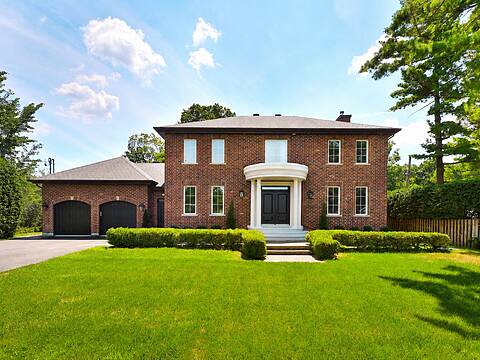 34 Rue les Sorbiers, Laval-sur-le-Lac