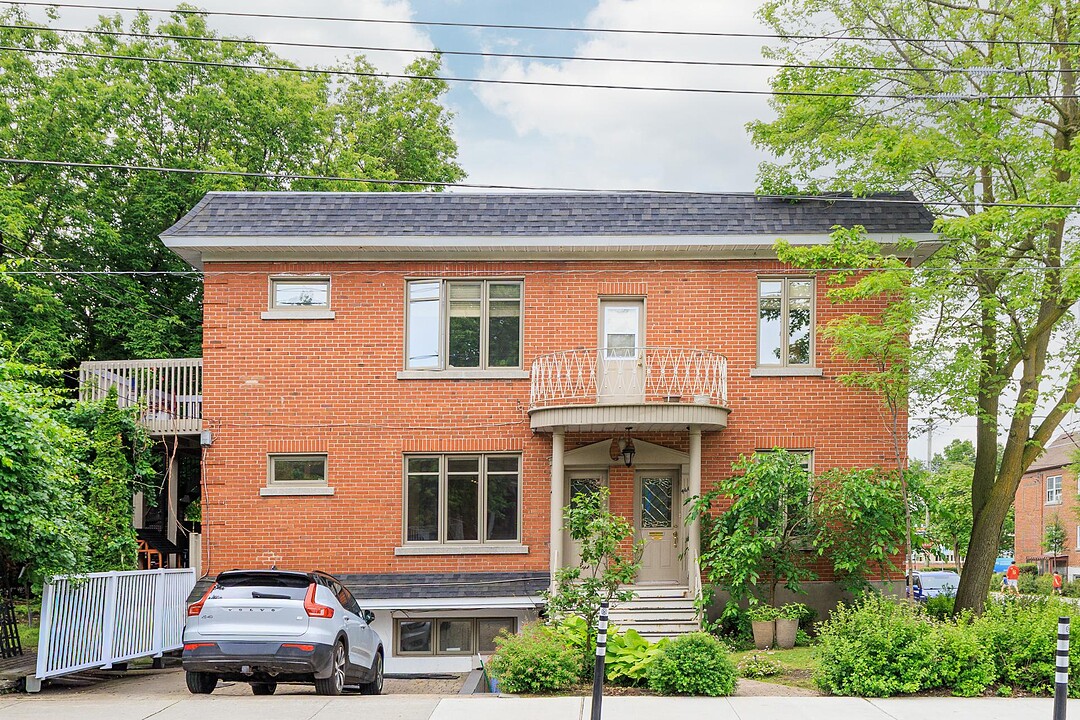 4660-4662 Av. de Melrose, Côte-des-Neiges / Notre-Dame-de-Grâce, Québec