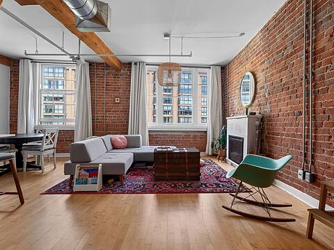 81A Front St E #311, Toronto