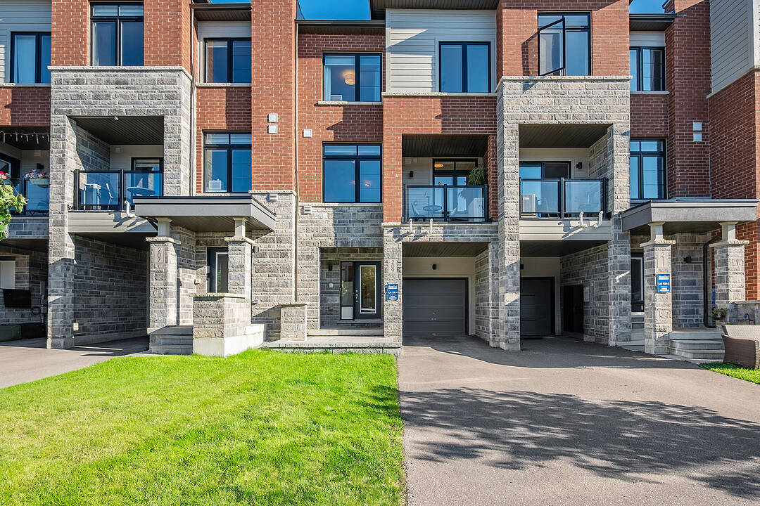 209 Vivant St, Newmarket, Ontario