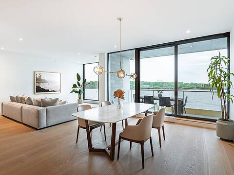 1010 Rue de la Commune E., Apt. 503, Ville-Marie