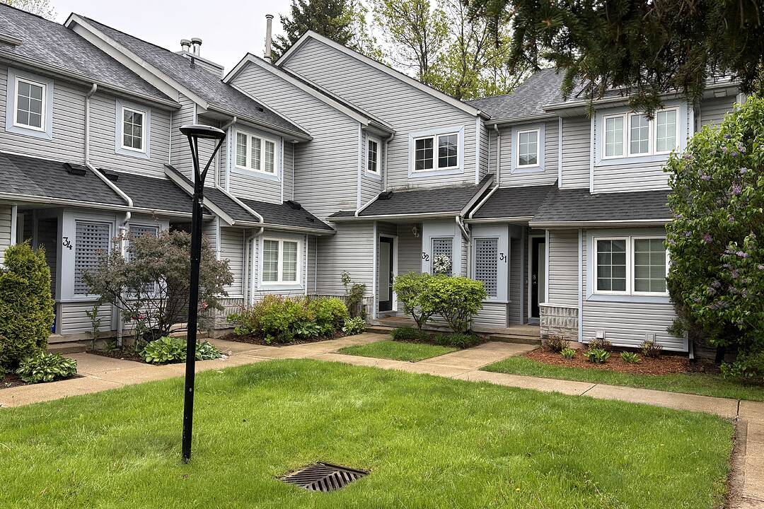 146 Settlers Way #32, Blue Mountains, Ontario