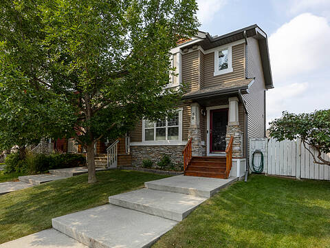 86 Everwillow Circle SW, Calgary