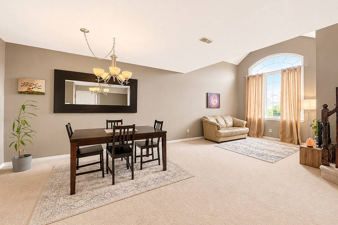 198 Keltie Private, Ottawa Centre, Ontario